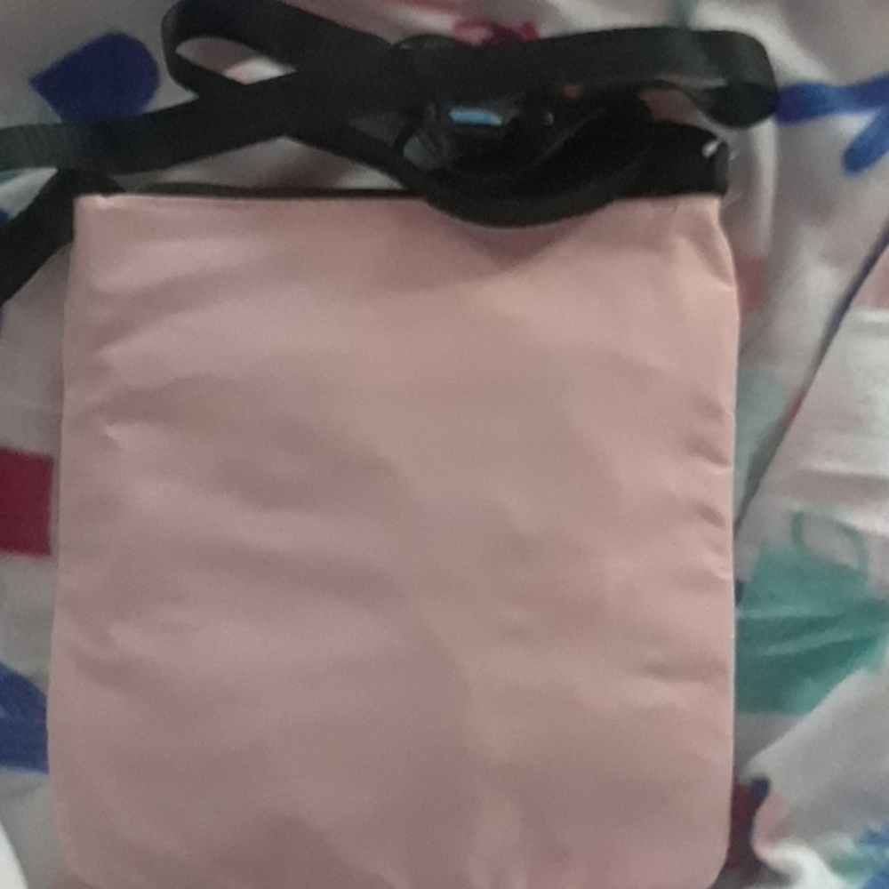 Purse - Picture 2 of 3
